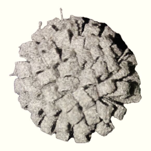 MEN'S LARGE SOLID GREY WEAVE LAYERED LAPEL PIN FLOWER. - Picture 1 of 1